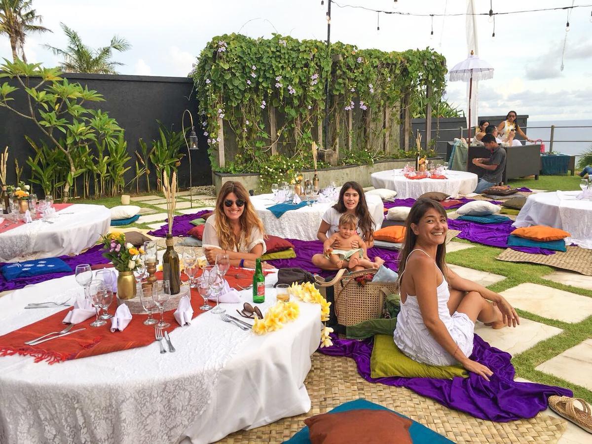 Indigo Dream Surf & Holiday Retreat Uluwatu Esterno foto