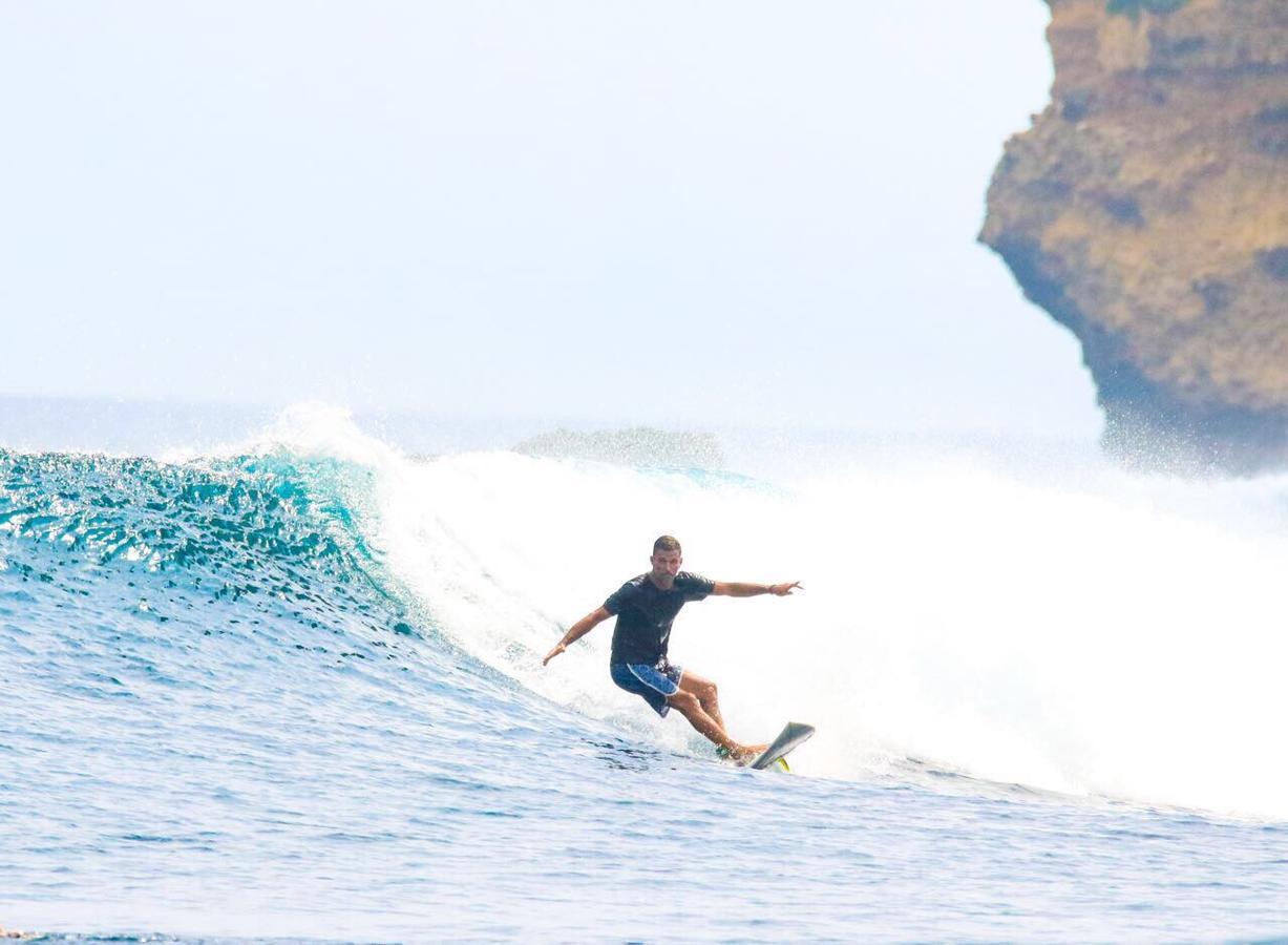 Indigo Dream Surf & Holiday Retreat Uluwatu Esterno foto