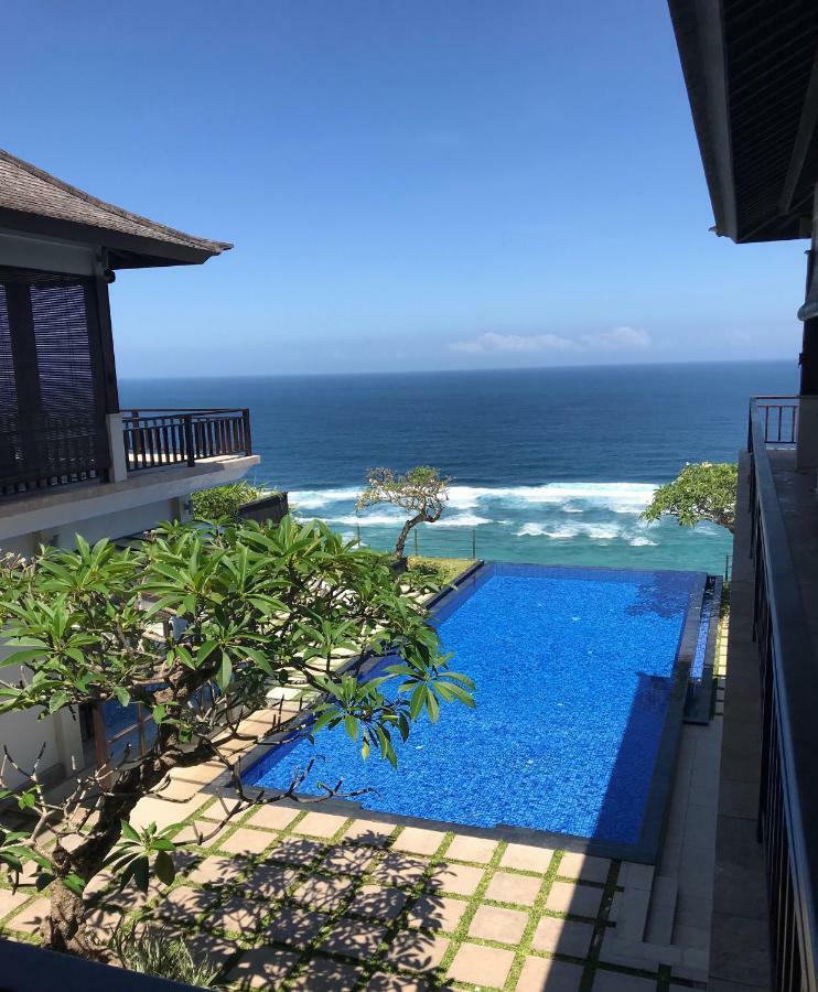 Indigo Dream Surf & Holiday Retreat Uluwatu Esterno foto